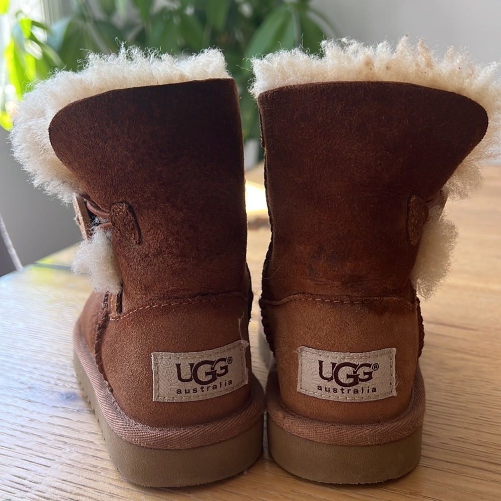 Bailey Button Boot - Picture 2 of 4